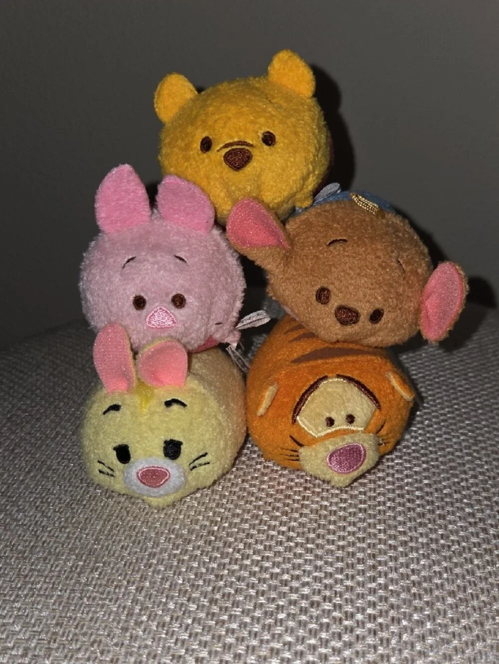 Disney Winnie the Pooh Tsum Tsum Set - Pooh, Tigger, Roo, Piglet & Rabbit